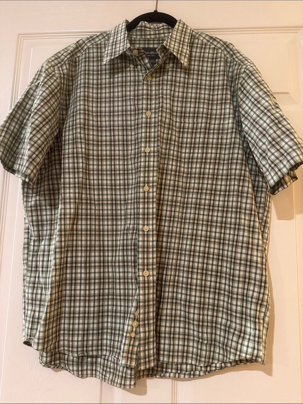 Eddie Bauer Short-Sleeve Green White Plaid Button-Down Shirt